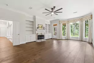 7 Pastoral Pond Cir, The Woodlands, TX 77380 - Photo 16