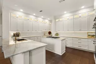 7 Pastoral Pond Cir, The Woodlands, TX 77380 - Photo 10
