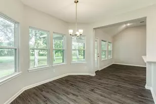 1219 Chuck Wagon Ct, Angleton, TX 77515 - Photo 18