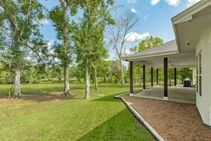 1219 Chuck Wagon Ct, Angleton, TX 77515 - Photo 38