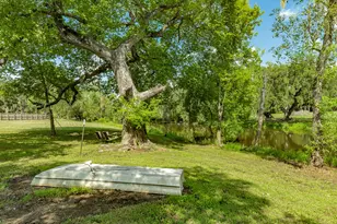 1219 Chuck Wagon Ct, Angleton, TX 77515 - Photo 48