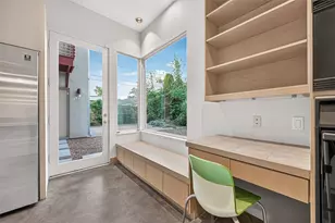 1634 Marshall St, Houston, TX 77006 - Photo 16