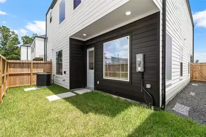 4746 Martin Hill Street, Houston, TX 77018 - Photo 40