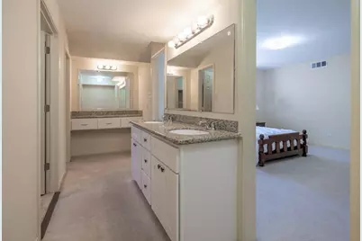5238 Loch Lomond Drive, Houston, TX 77096 - Photo 22