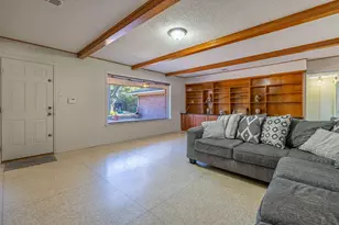 5238 Loch Lomond Dr, Houston, TX 77096 - Photo 6