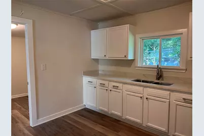 616 E Boothe Street, Cleveland, TX 77327 - Photo 4