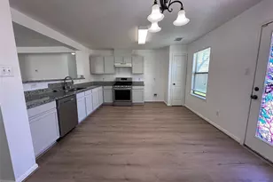 3927 Brook Garden Ln, Katy, TX 77449 - Photo 4