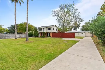 1225 Jonnell Street, Corpus Christi, TX 78418 - Photo 2