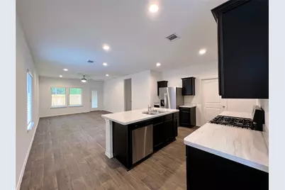 14927 Cypress Hollow Drive, New Caney, TX 77357 - Photo 6