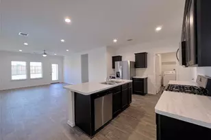 14927 Cypress Holw Dr, New Caney, TX 77357 - Photo 2
