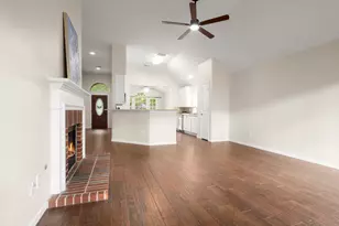 22 N Holly Laurel Cir, The Woodlands, TX 77382 - Photo 14