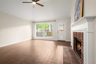 22 N Holly Laurel Cir, The Woodlands, TX 77382 - Photo 12