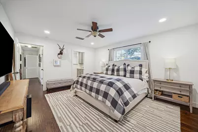 10018 Locke Lane, Houston, TX 77042 - Photo 18