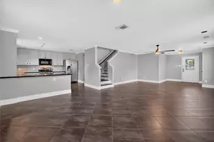 6506 Bluestone Springs Ln, Spring, TX 77379 - Photo 10