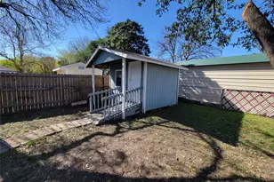 925 Flanders Ave, San Antonio, TX 78211 - Photo 4