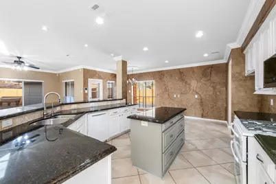 2406 Spanish Oak Hill Court, Spring, TX 77388 - Photo 14