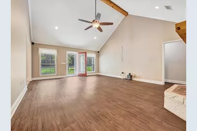 145 Bear Creek Drive, Lufkin, TX 75901 - Photo 6