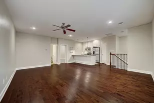 305 Felt Cir, Houston, TX 77011 - Photo 18