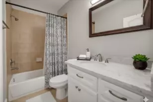 305 Felt Cir, Houston, TX 77011 - Photo 10