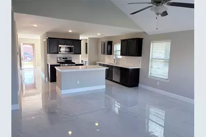 16527 Silla Ridge Court, Houston, TX 77049 - Photo 12