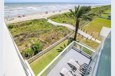 11611 Beachside, Galveston, TX 77554 - Photo 2