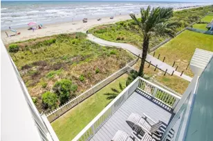 11611 Beachside, Galveston, TX 77554 - Photo 2