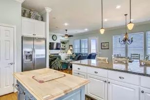 11611 Beachside, Galveston, TX 77554 - Photo 10