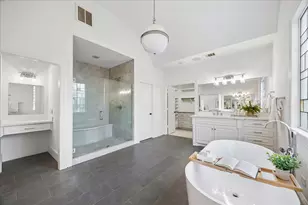4504 Holly St, Bellaire, TX 77401 - Photo 24