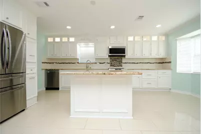 11511 Creekhurst Drive, Houston, TX 77099 - Photo 16