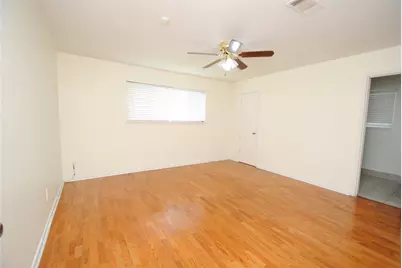 11511 Creekhurst Drive, Houston, TX 77099 - Photo 22