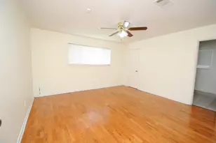 11511 Creekhurst Dr, Houston, TX 77099 - Photo 22