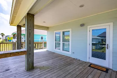 893 West Lane, Crystal Beach, TX 77650 - Photo 8