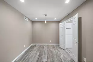 1311 Antoine Dr, Houston, TX 77055 - Photo 2