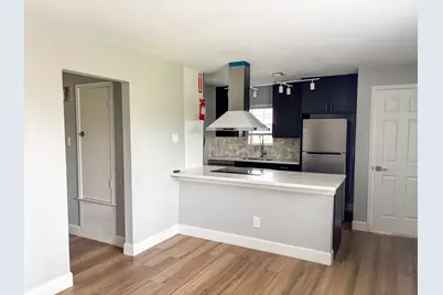 7826 Gladstone Street #C, Houston, TX 77051 - Photo 2