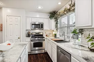 2702 Glendale Dr, Pearland, TX 77584 - Photo 12