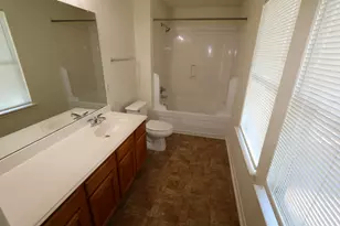 15611 Leeds Ln, Houston, TX 77083 - Photo 12
