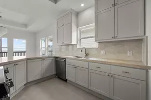 510 2nd St, San Leon, TX 77539 - Photo 10