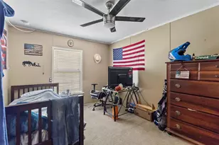 77 Twin Creek Dr, Huntsville, TX 77320 - Photo 16