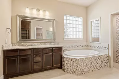 5107 Galahad Court, Missouri City, TX 77459 - Photo 14