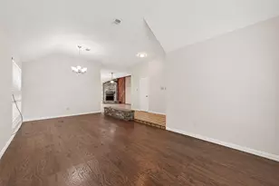 3110 Flintwood Dr, Sugar Land, TX 77479 - Photo 10