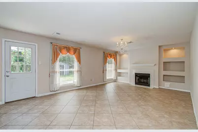 5415 Oak Falls Drive, Houston, TX 77066 - Photo 12