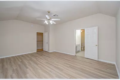 5415 Oak Falls Drive, Houston, TX 77066 - Photo 18