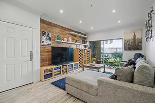 3231 Allen Pkwy, Houston, TX 77019 - Photo 2