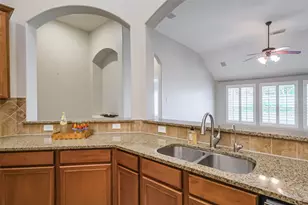 28207 Daystrom Ln, Katy, TX 77494 - Photo 14