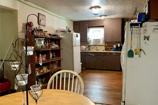215 McNeir St, Anahuac, TX 77514 - Photo 14