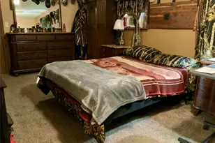 215 McNeir St, Anahuac, TX 77514 - Photo 20