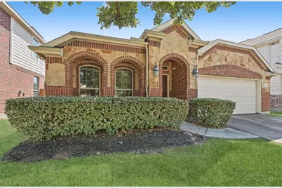 4422 Juniper Bay Lane, Baytown, TX 77521 - Photo 2