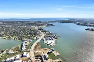 4409 Anthony Ct Ln, Seabrook, TX 77586 - Photo 48