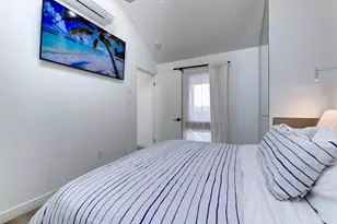 2906 Ave R 1/2, Galveston, TX 77550 - Photo 12