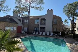 2025 Augusta Dr, Houston, TX 77057 - Photo 14